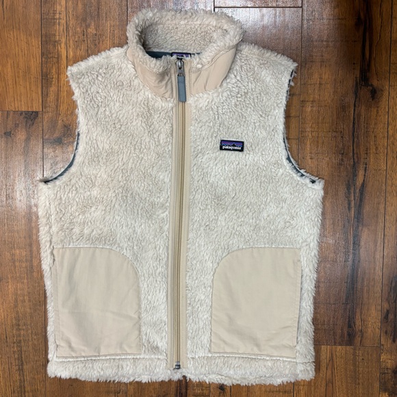 Patagonia Kids’ Retro X Fleece Vest in Natural, Youth Size Medium Outdoors - Picture 10 of 11